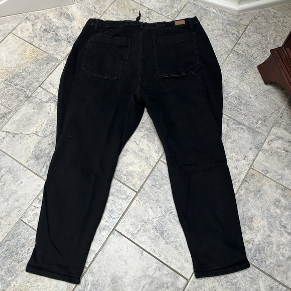 Judy Blue Black Jogger Jean Hi-Rise Drawstring Plus Size 24W Style #88700 - Picture 5 of 5